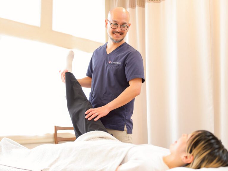 【四日市市】座りっぱなし腰痛で不安な女性へ